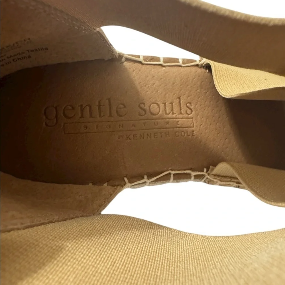 Gentle Souls Kenneth Cole “Colleen” Tan Espadrille Wedge Sandals Size 8.5